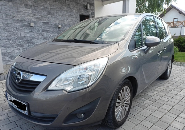 Opel Meriva cena 16900 przebieg: 179840, rok produkcji 2011 z Jelcz-Laskowice małe 466